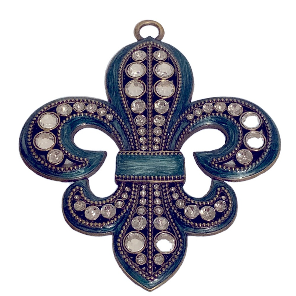 COPY - Le Fleur Piece with Lot’s of Bling